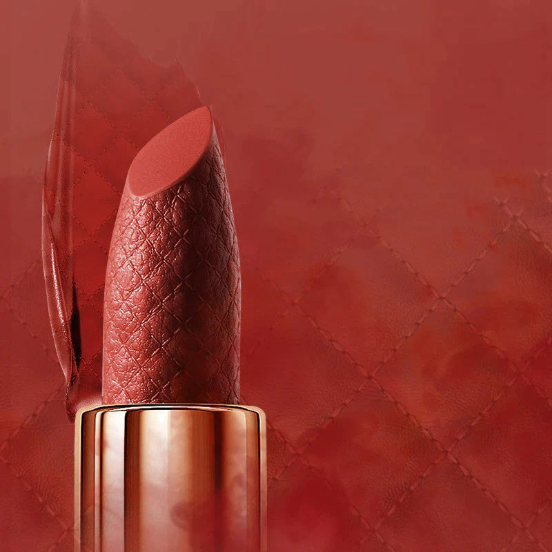 Velvet Matte Lipstick Set with Glamour Chain Pouch(50% OFF)