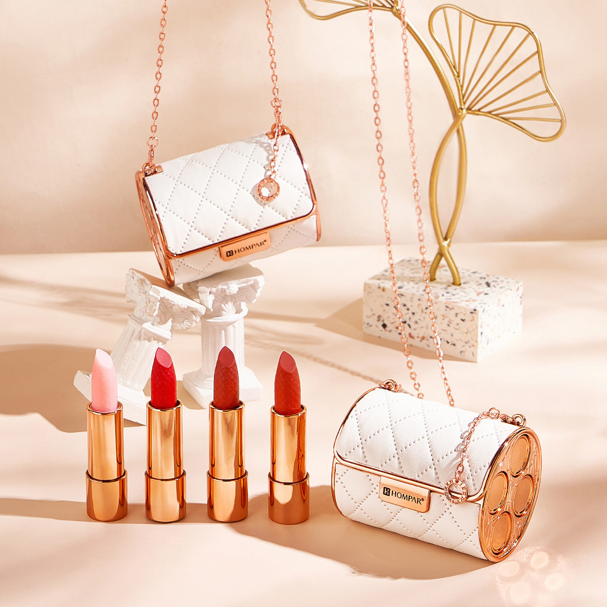 Velvet Matte Lipstick Set with Glamour Chain Pouch(50% OFF)