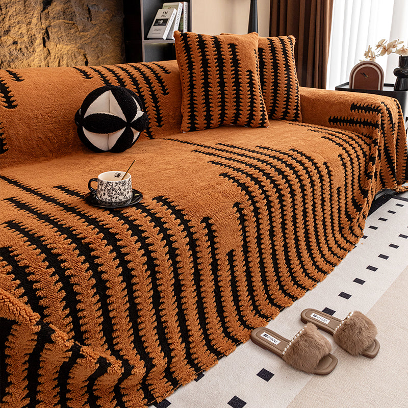 SCOMERI⚡ Plush Non-Slip Sofa Cover🛋️