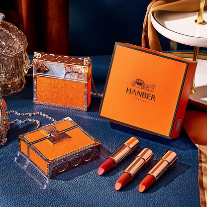Velvet Matte Lipstick Set with Glamour Chain Pouch（50% OFF）
