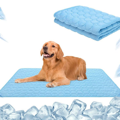 ❄️Give your furry friend a cool summer!🧊Pet Cooling Ice Silk Mat – Summer Cooling Pet Bed Pad for Dogs and Cats, Breathable Washable Sleeping Cushion for Indoor and Outdoor Use, Lightweight Cooling Crate and Sofa Pet Mat