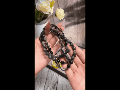 ✝️ 50% OFF NOW! ⛓️ Retro Necklace with Cross Pendant – Vintage design, durable chain & timeless cross charm – Perfect for daily wear or meaningful gifting ✨