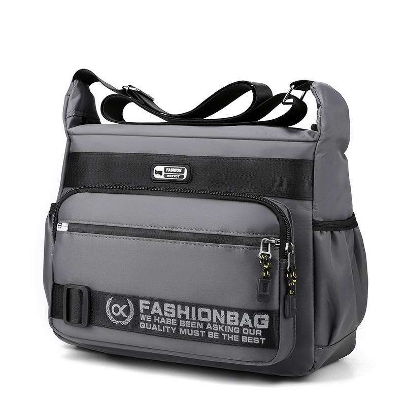 Men's Large Capacity Multi-Pocket Crossbody Bag