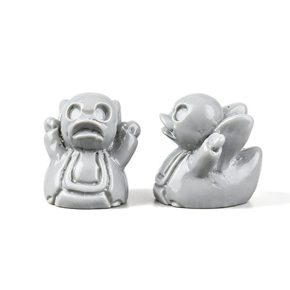 Spooky Duck Decor