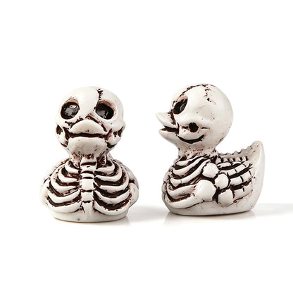 Spooky Duck Decor