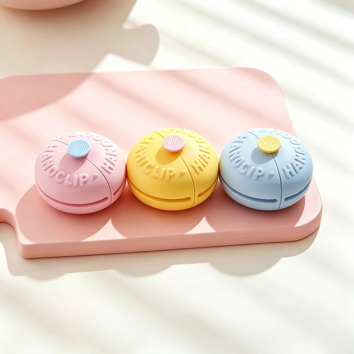 Scomeri Cute Donut Silicone Heat-Resistant Pinch Mitts